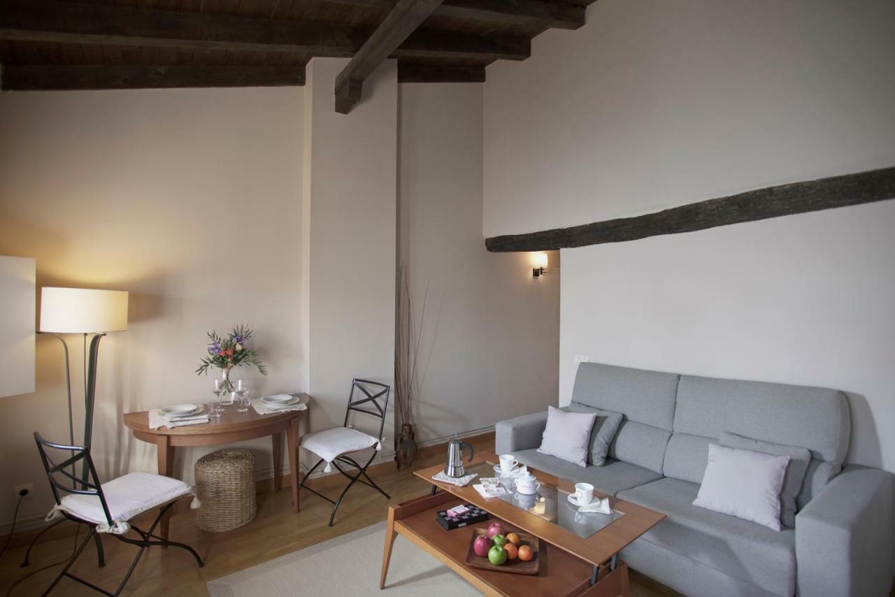 Altalea By Clabao Apartment Pamplona Ngoại thất bức ảnh